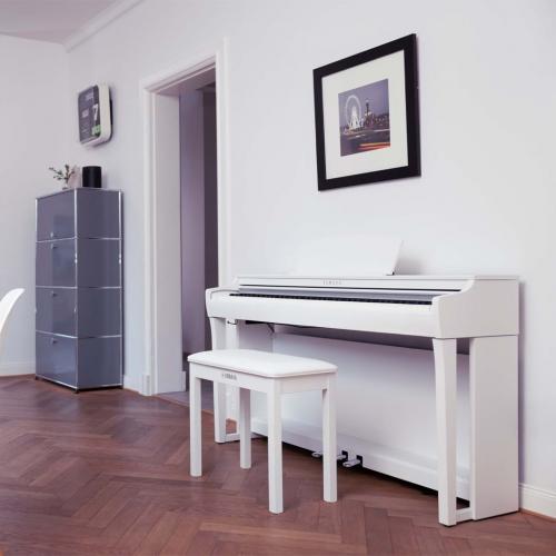 Yamaha Clavinova CLP-725 White