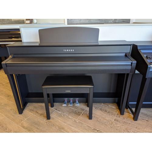 Yamaha Clavinova CLP-735 Rosewood