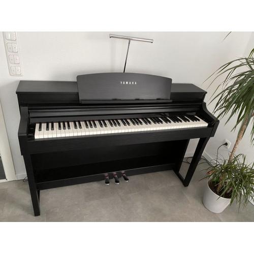 Yamaha Clavinova CSP-170 Black