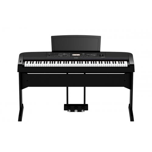 Yamaha DGX-670 Black