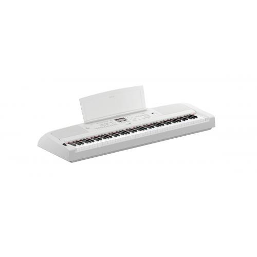 Yamaha DGX-670 White