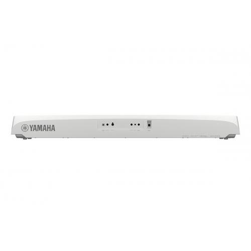 Yamaha DGX-670 White